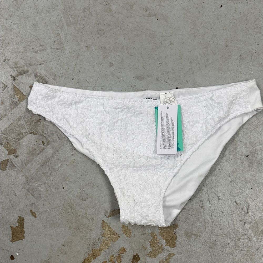 White NWT Bikini Bottoms BRAND NEW - Calzedonia - Size Medium - Cobey
